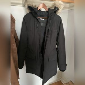 Down filled Black Bancroft aritzia parka